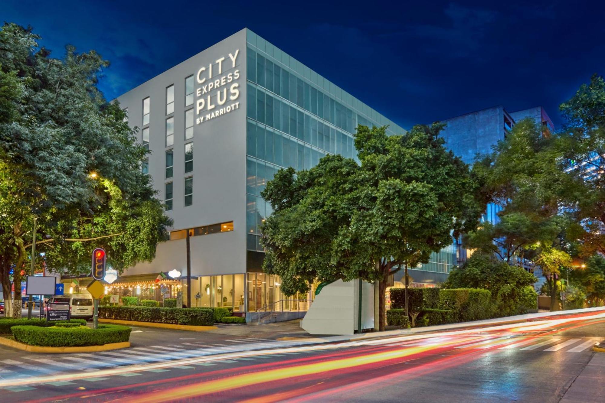 City Express Plus By Marriott Ciudad De Mexico Insurgentes Sur Kültér fotó